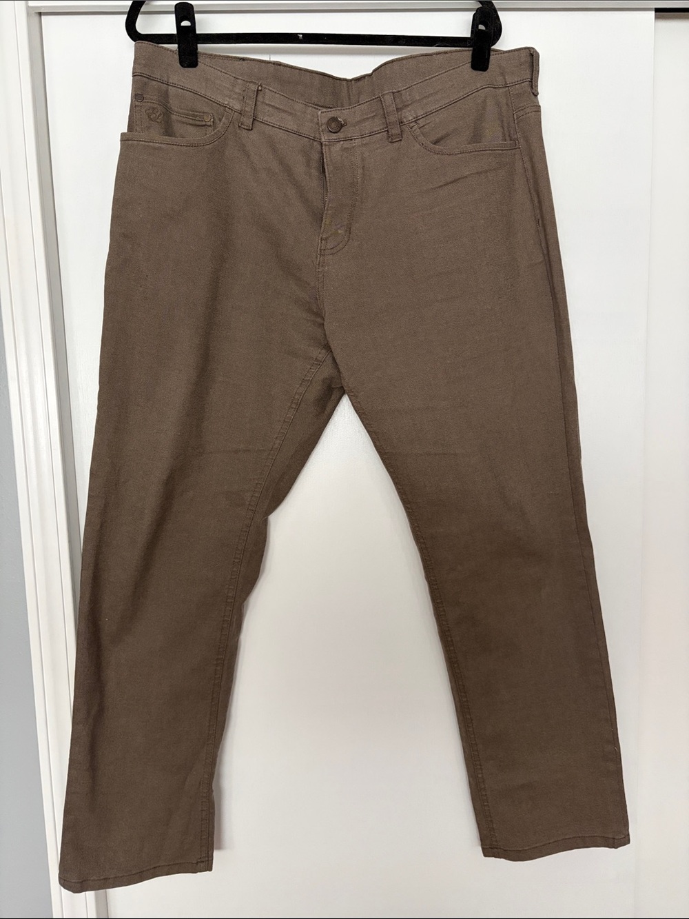 Men's Brownish Olive Straight-Leg Jeans
